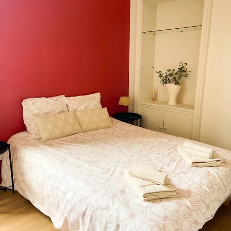 דירה Le Sablesien 4 Personnes,salon Et Cuisine Entre Centre Et Gare *