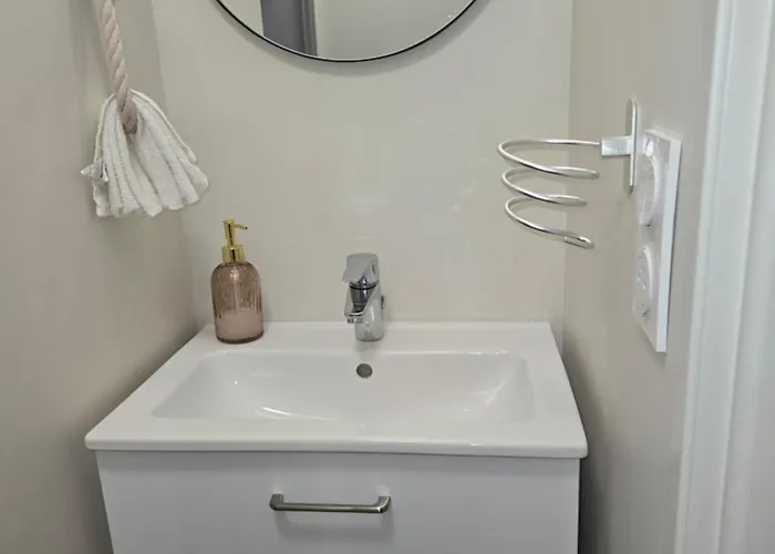 Lejlighed Le Sablesien 4 Personnes,salon Et Cuisine Entre Centre Et Gare *